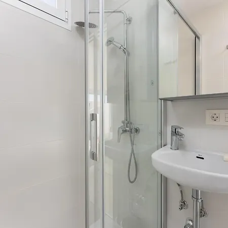 Azahara 1 21a Lovely Three Bedroom Duplex Apartment *