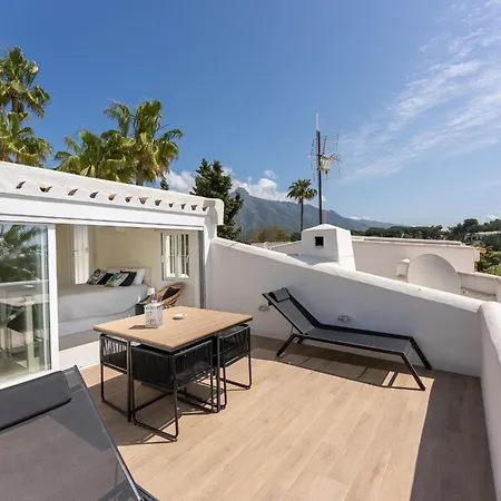 Azahara 1 21a Lovely Three Bedroom Duplex